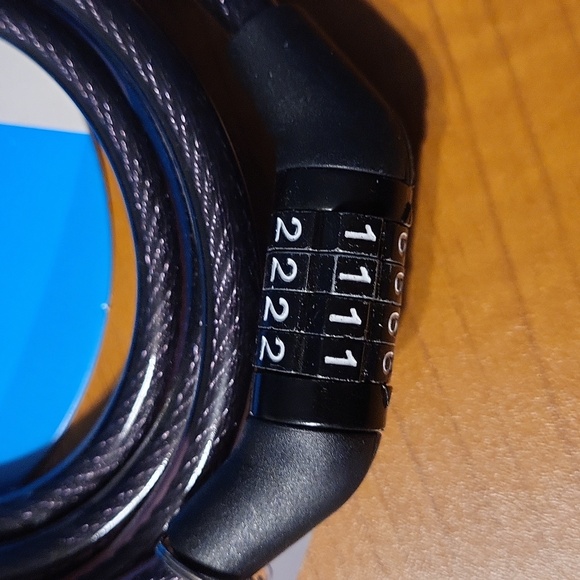 NWT Caliber bike lock - Picture 3 of 6